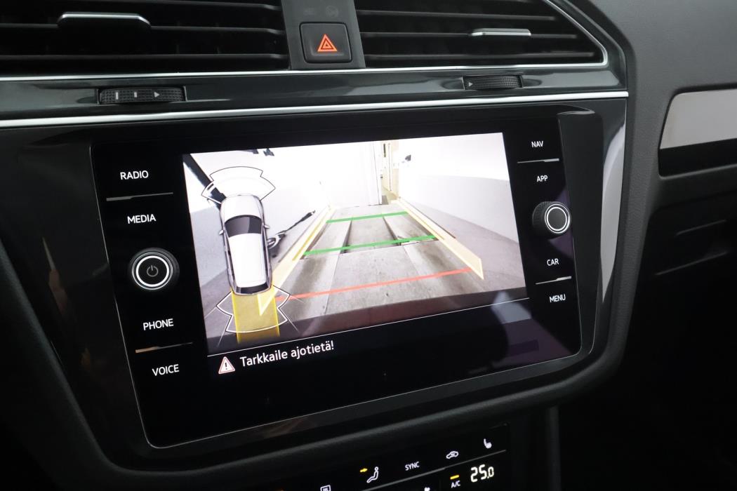 VOLKSWAGEN Tiguan 2022