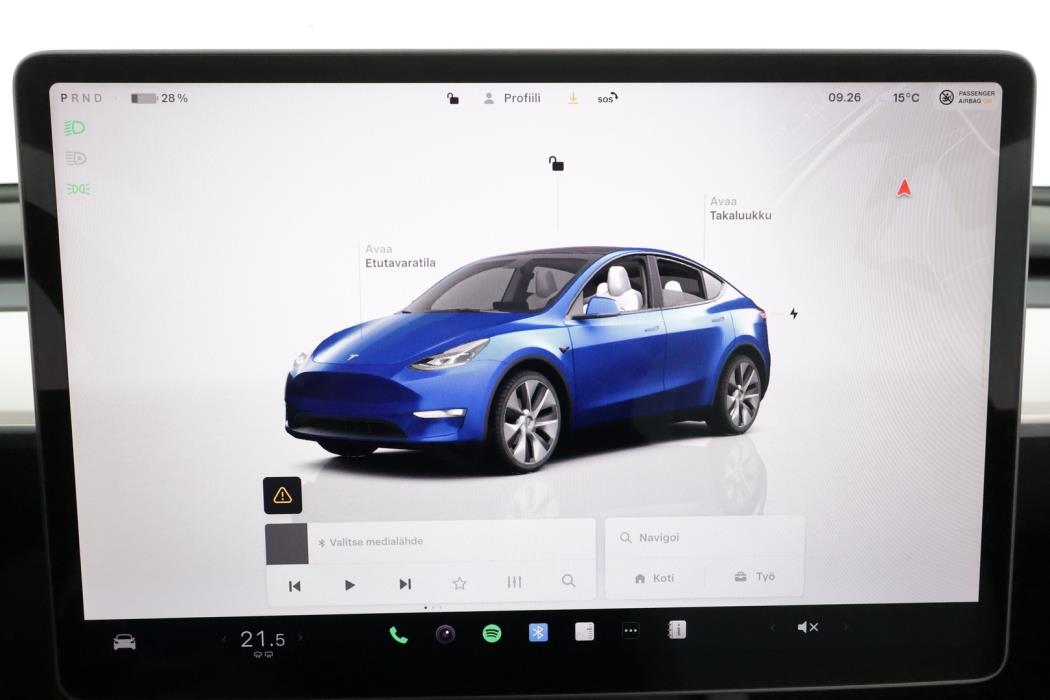 TESLA Model Y 2023