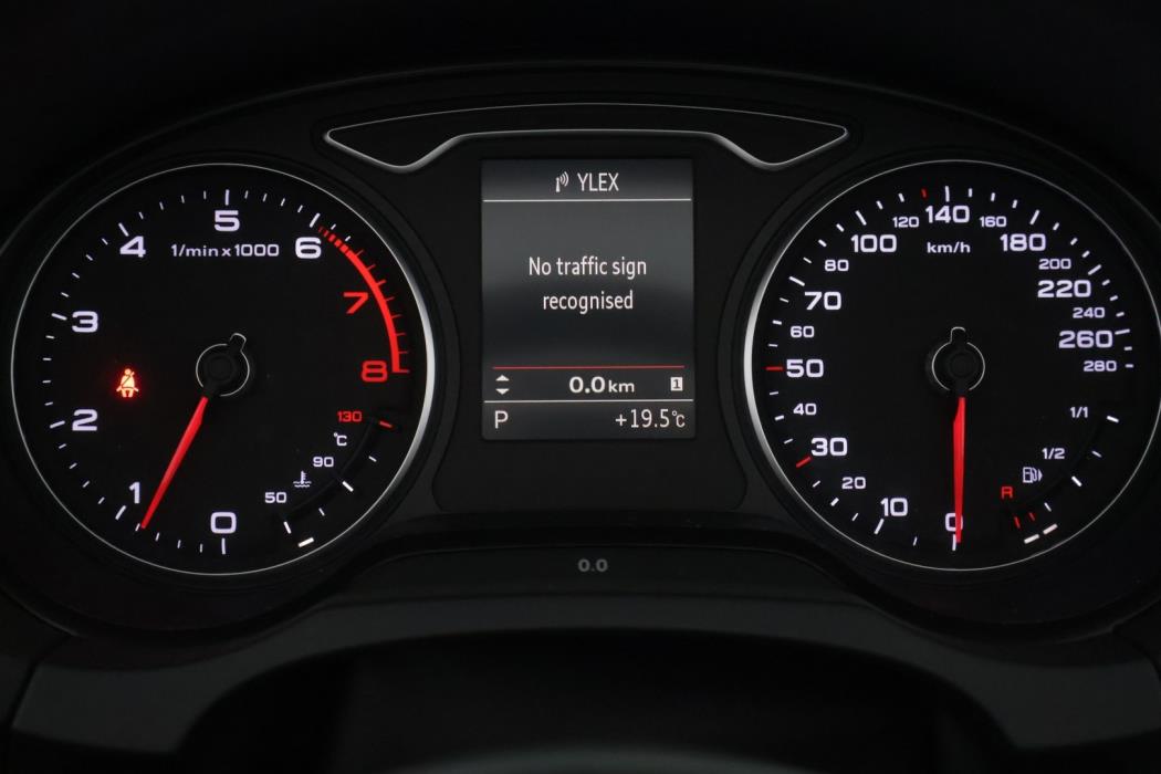 AUDI A3 2015