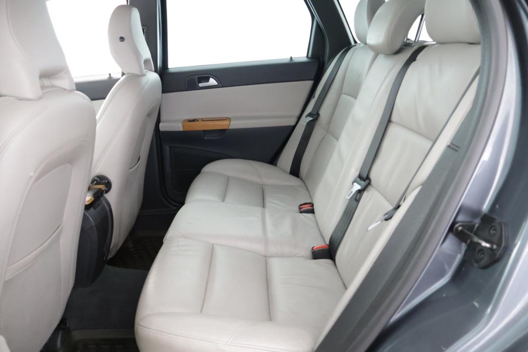 VOLVO V50 2008