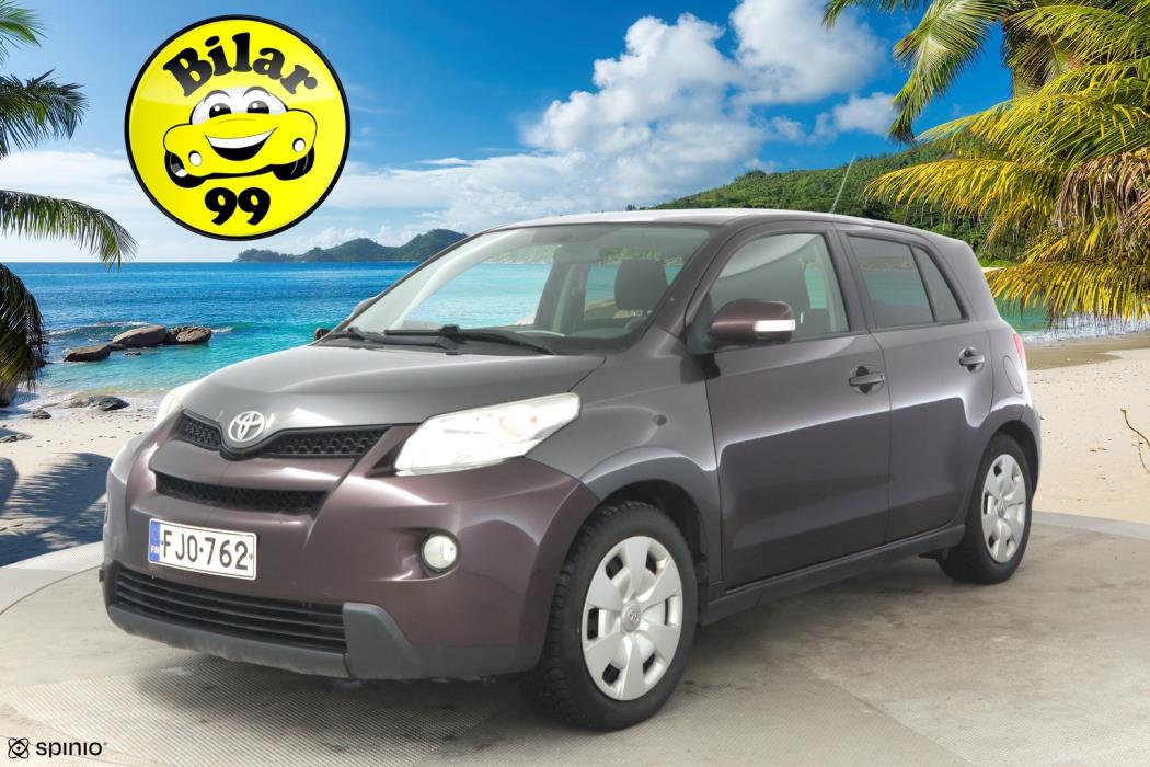 TOYOTA Urban Cruiser 2011