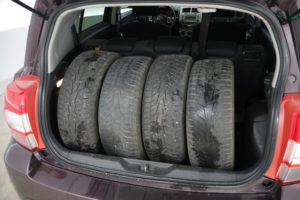 TOYOTA Urban Cruiser 2011