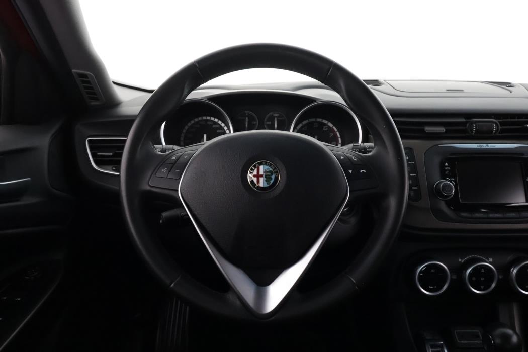 ALFA ROMEO Giulietta 2016