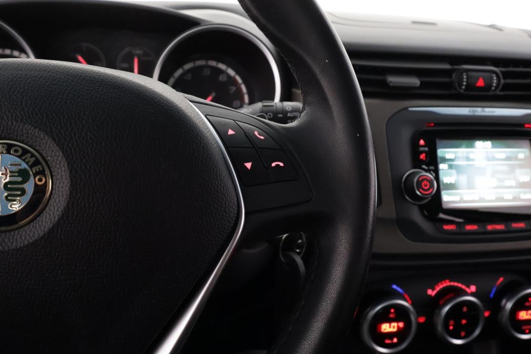 ALFA ROMEO Giulietta 2016