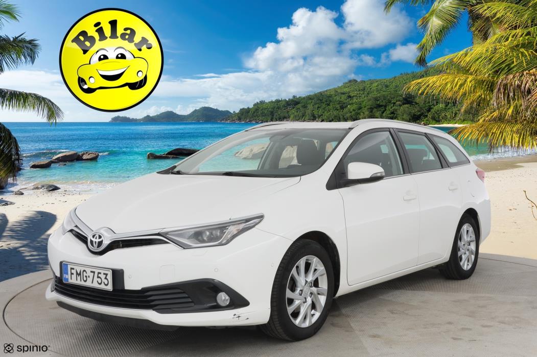 TOYOTA Auris 2016