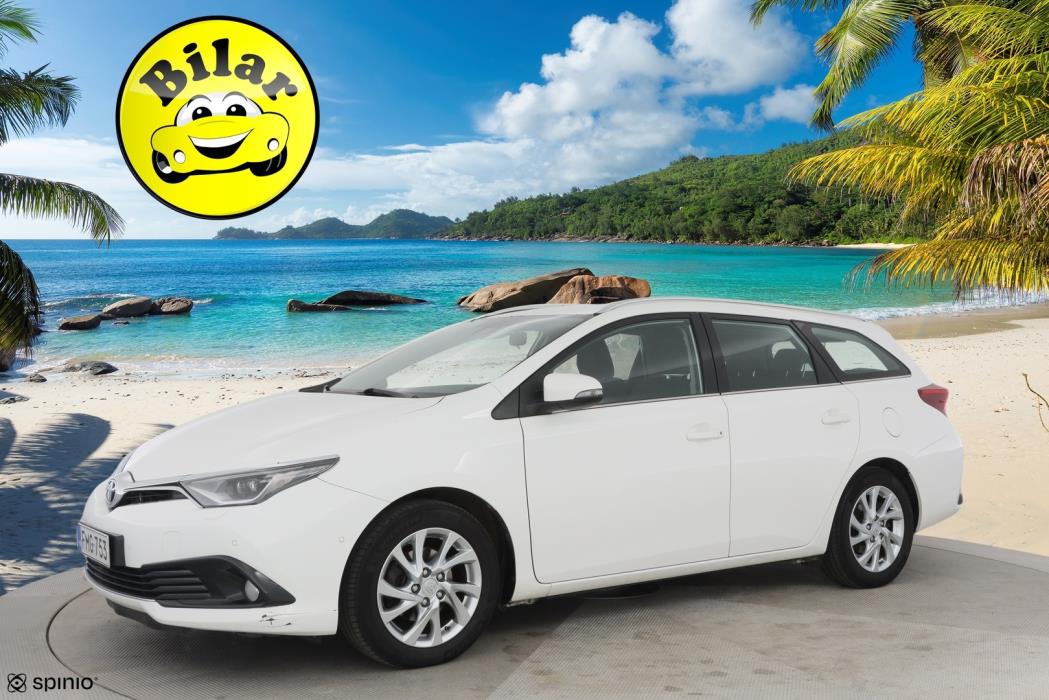 TOYOTA Auris 2016