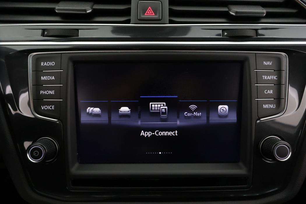 VOLKSWAGEN Tiguan 2017