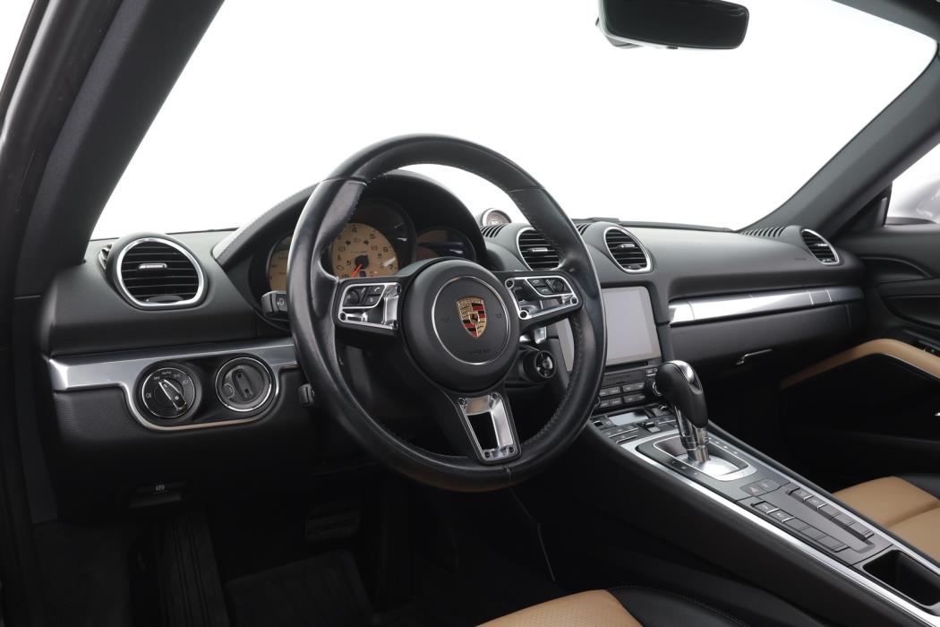 PORSCHE 718 2018