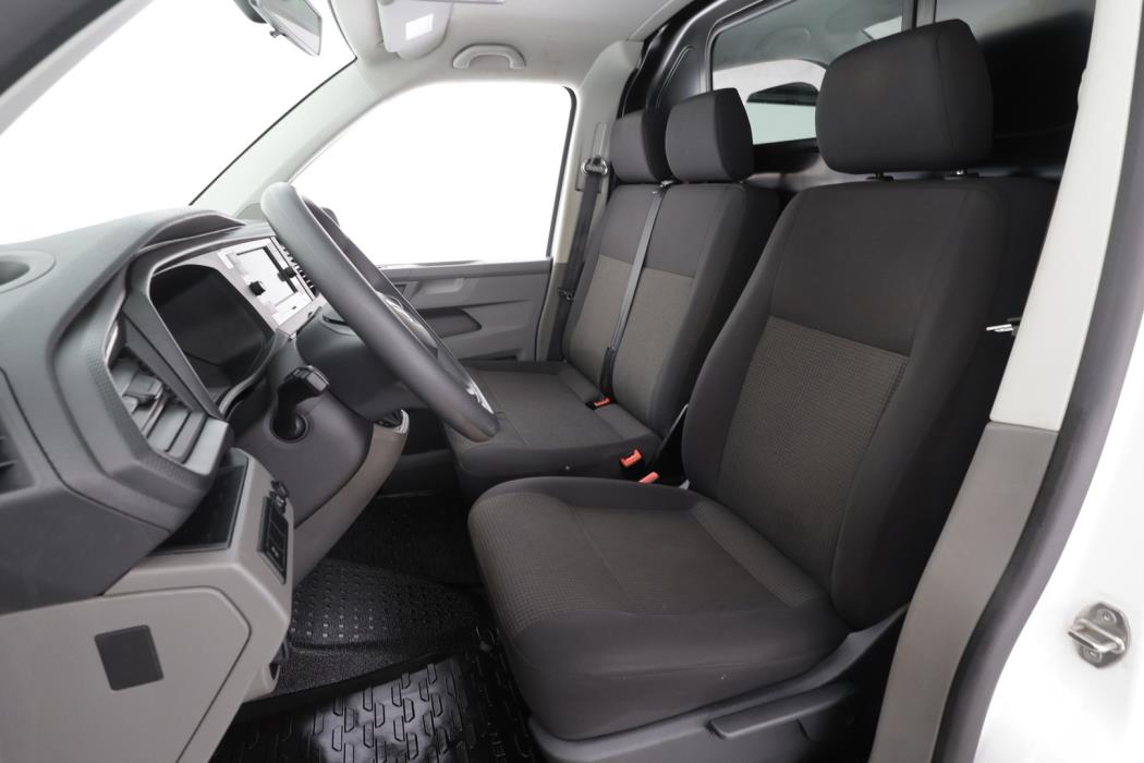 VOLKSWAGEN Transporter 2020