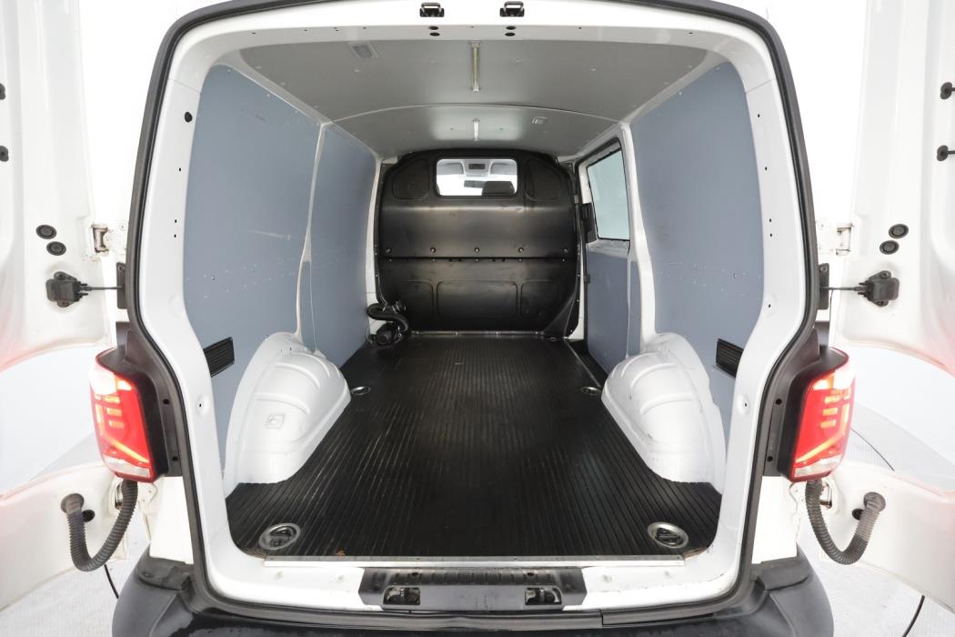 VOLKSWAGEN Transporter 2020