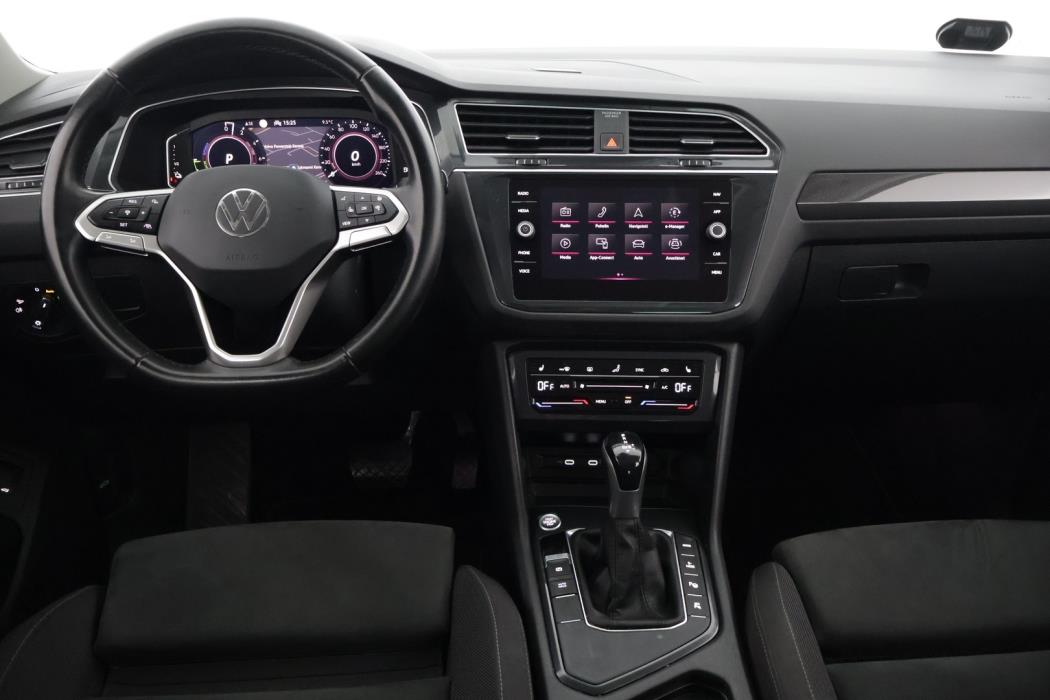 VOLKSWAGEN Tiguan 2021