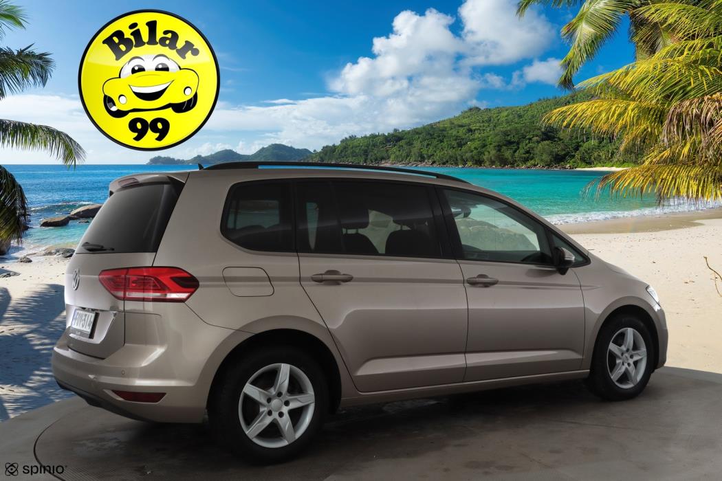 VOLKSWAGEN Touran 2019