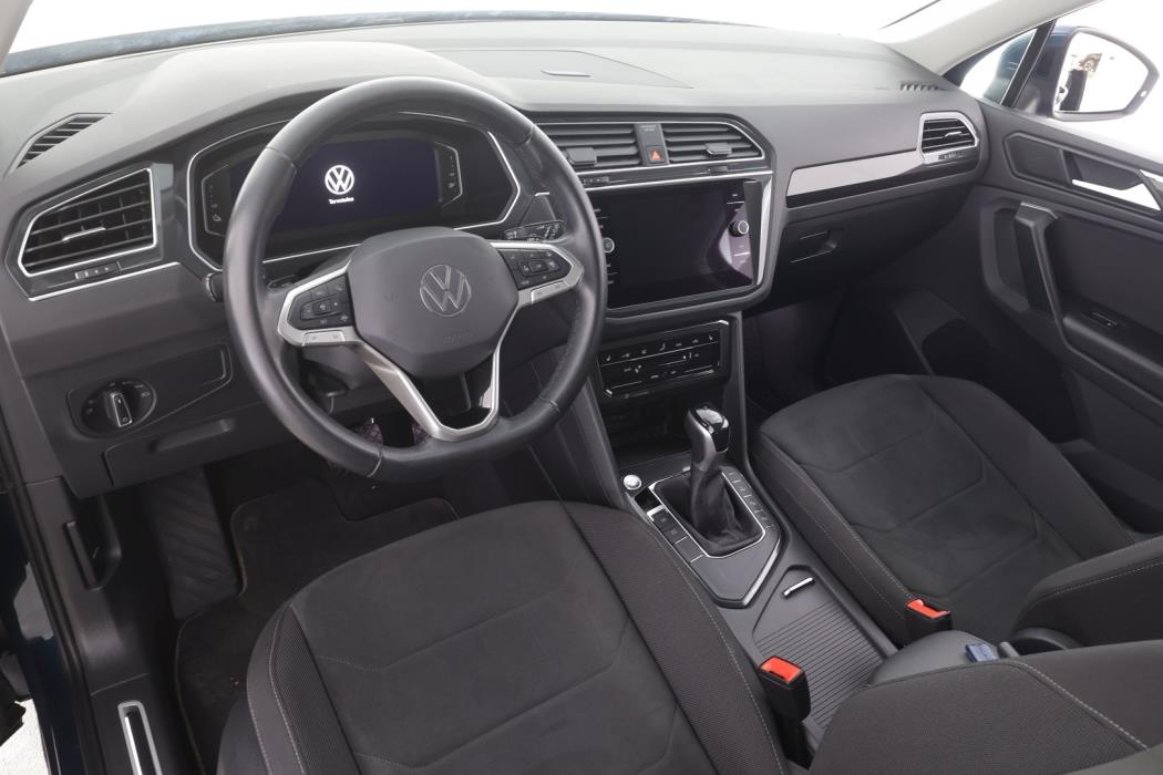 VOLKSWAGEN Tiguan 2022