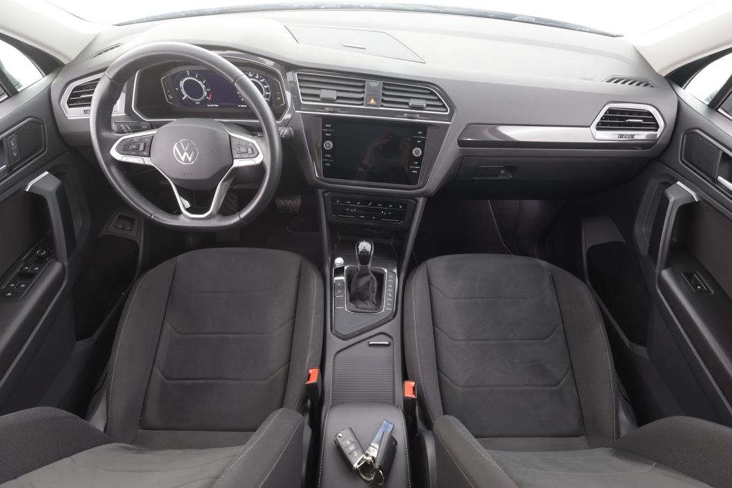 VOLKSWAGEN Tiguan 2022