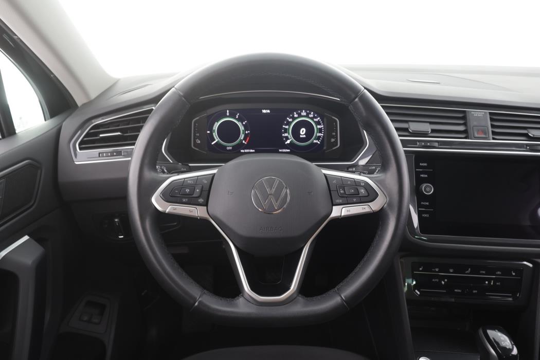 VOLKSWAGEN Tiguan 2022