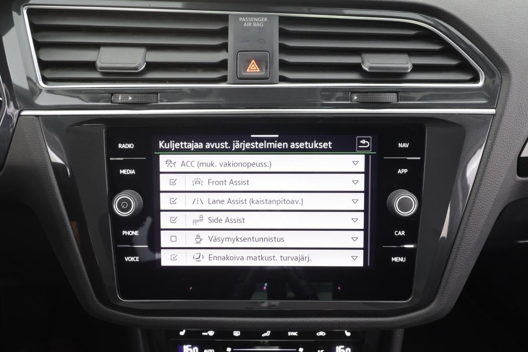VOLKSWAGEN Tiguan 2022