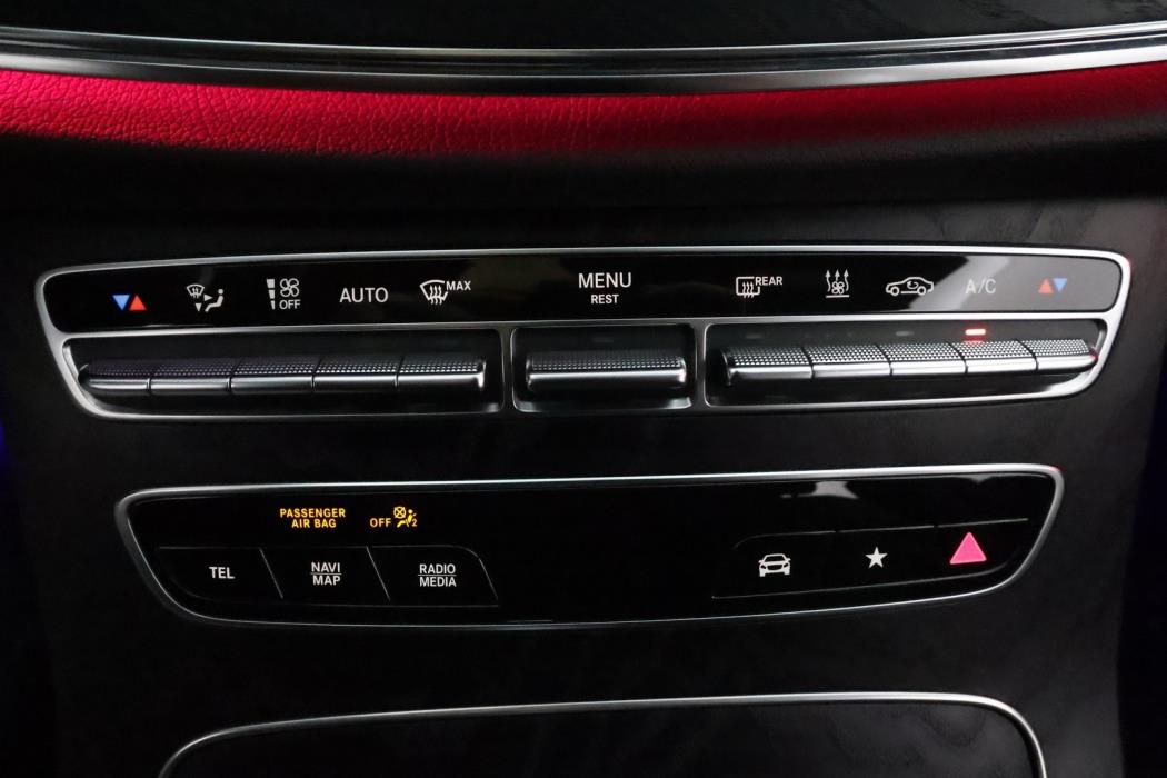 MERCEDES-BENZ E 2021