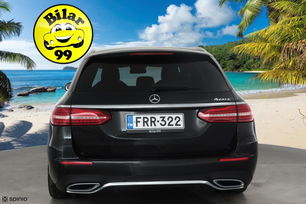 MERCEDES-BENZ E 2021