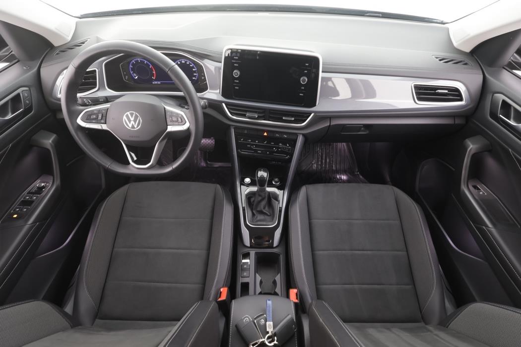 VOLKSWAGEN T-Roc 2025