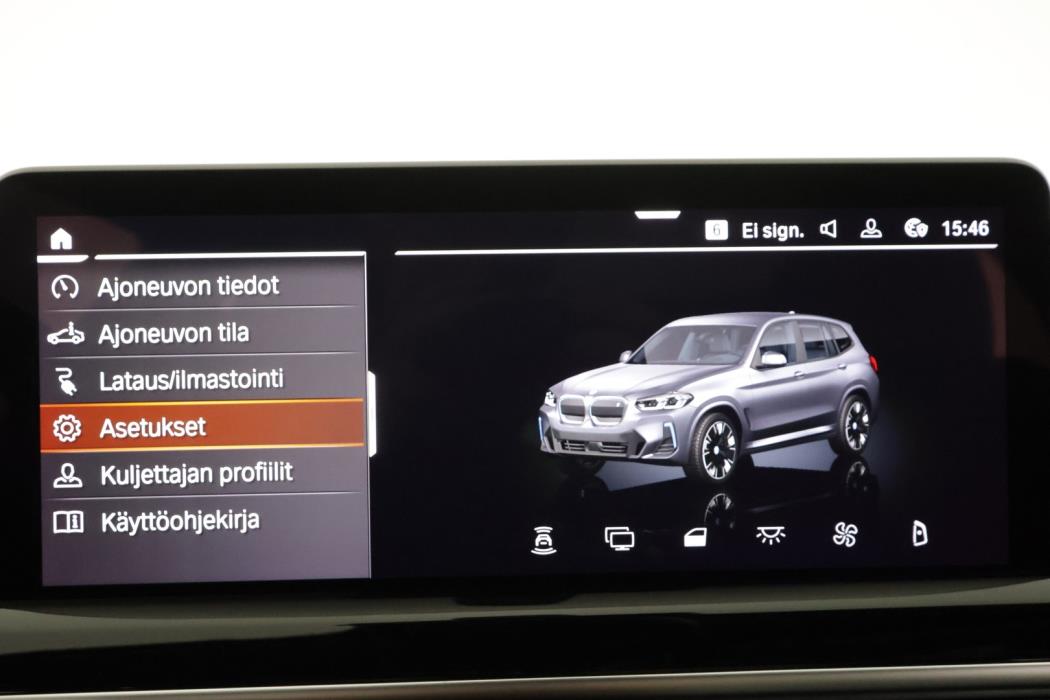 BMW IX3 2022