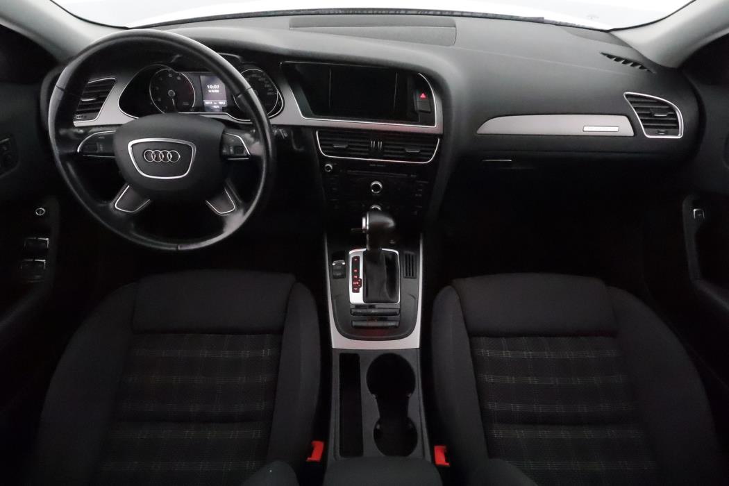 AUDI A4 2013