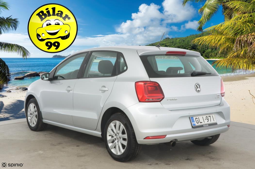 VOLKSWAGEN Polo 2014