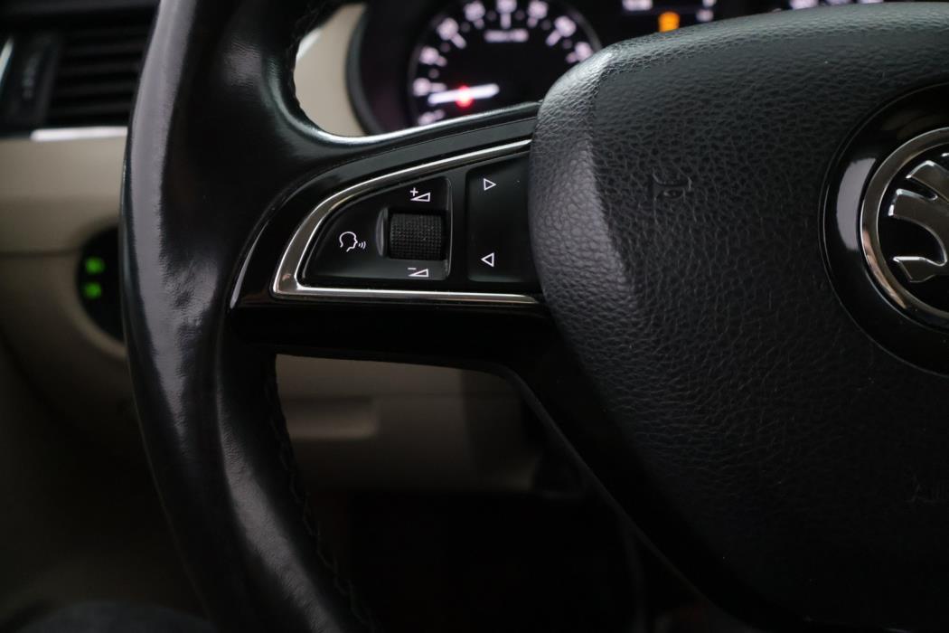 SKODA Octavia 2016