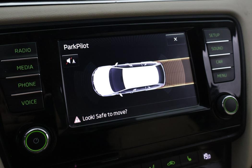 SKODA Octavia 2016