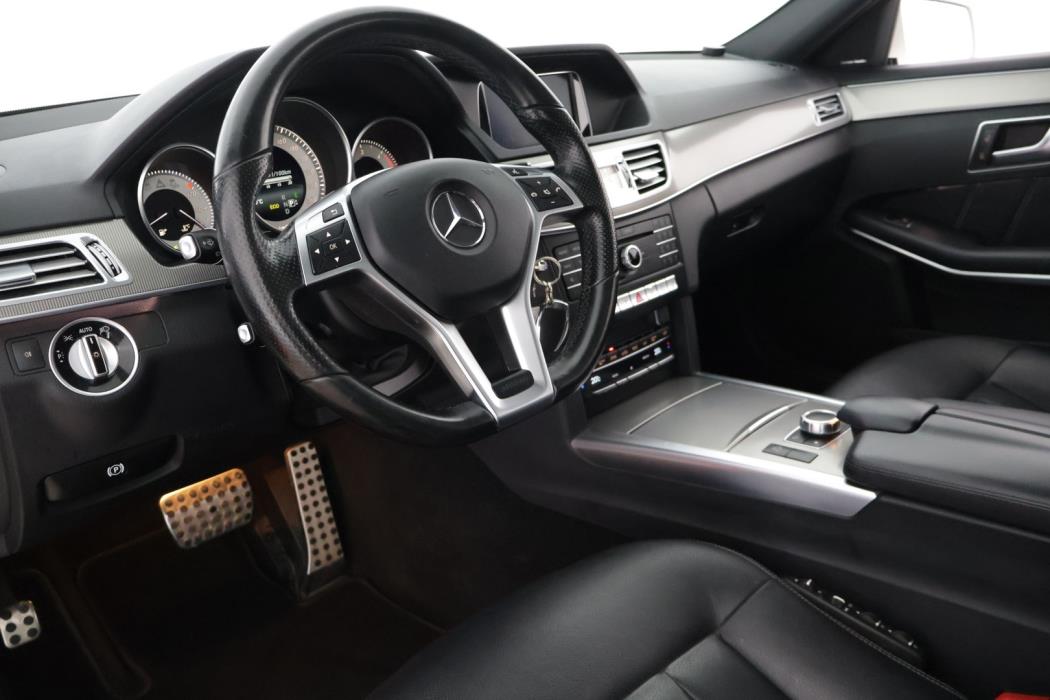 MERCEDES-BENZ E 2016