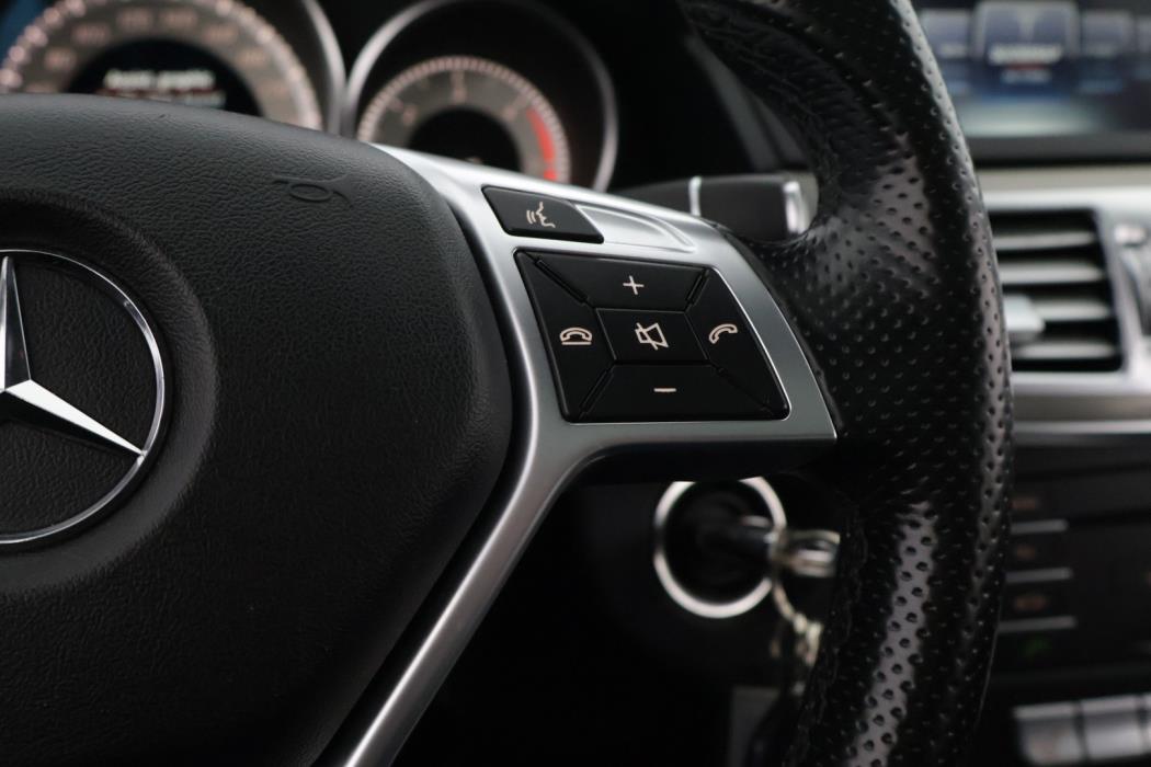 MERCEDES-BENZ E 2016