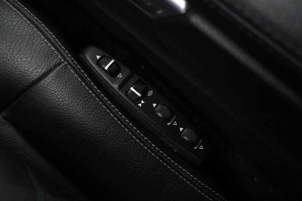 MERCEDES-BENZ E 2016