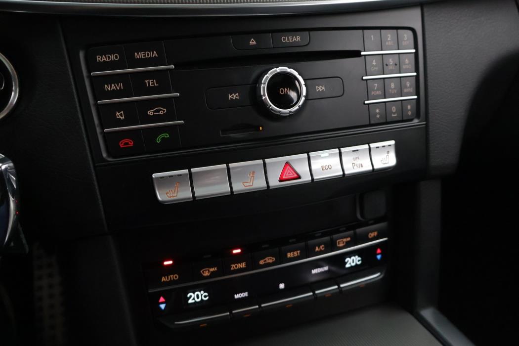 MERCEDES-BENZ E 2016