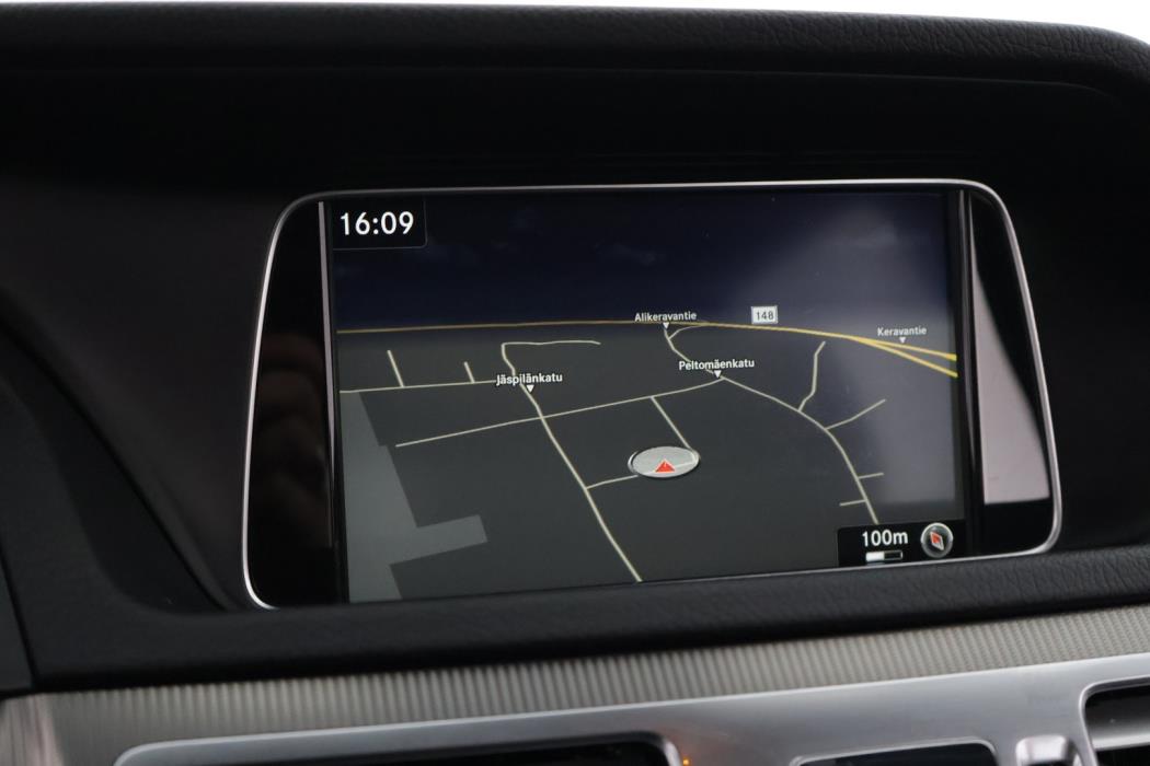 MERCEDES-BENZ E 2016