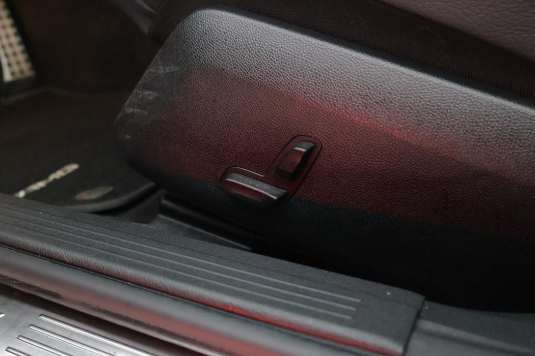 MERCEDES-BENZ E 2016