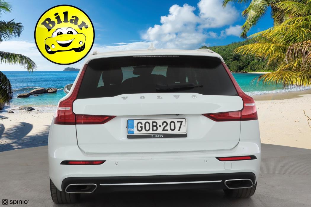 VOLVO V60 2021