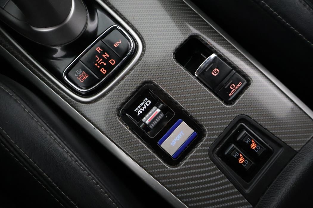 MITSUBISHI Outlander PHEV 2019