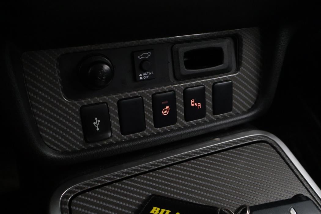 MITSUBISHI Outlander PHEV 2019