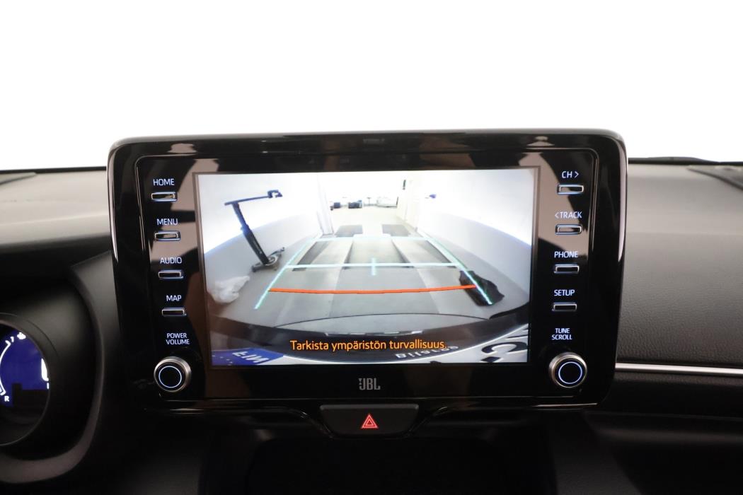 TOYOTA Yaris 2021