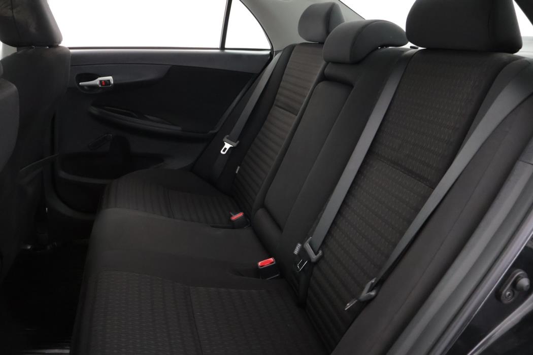 TOYOTA Corolla 2012