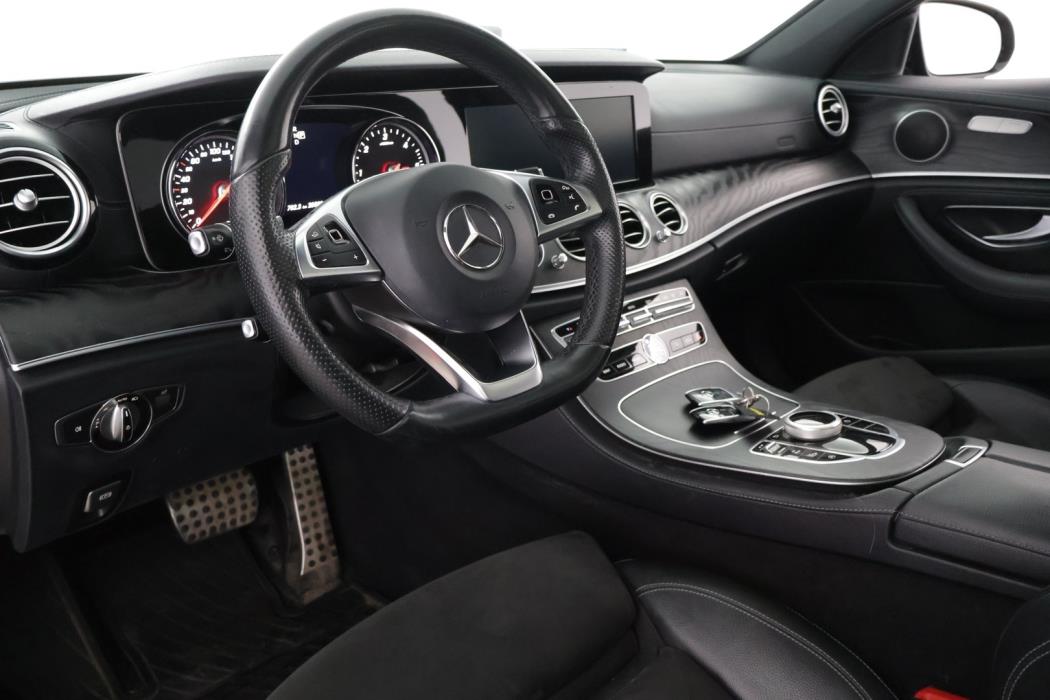 MERCEDES-BENZ E 2017