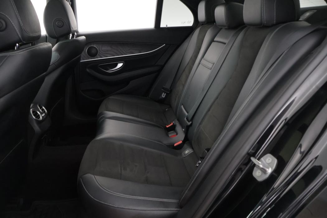 MERCEDES-BENZ E 2017