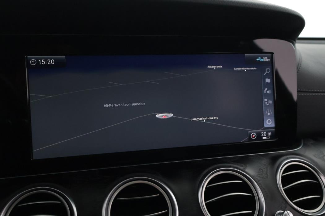 MERCEDES-BENZ E 2017