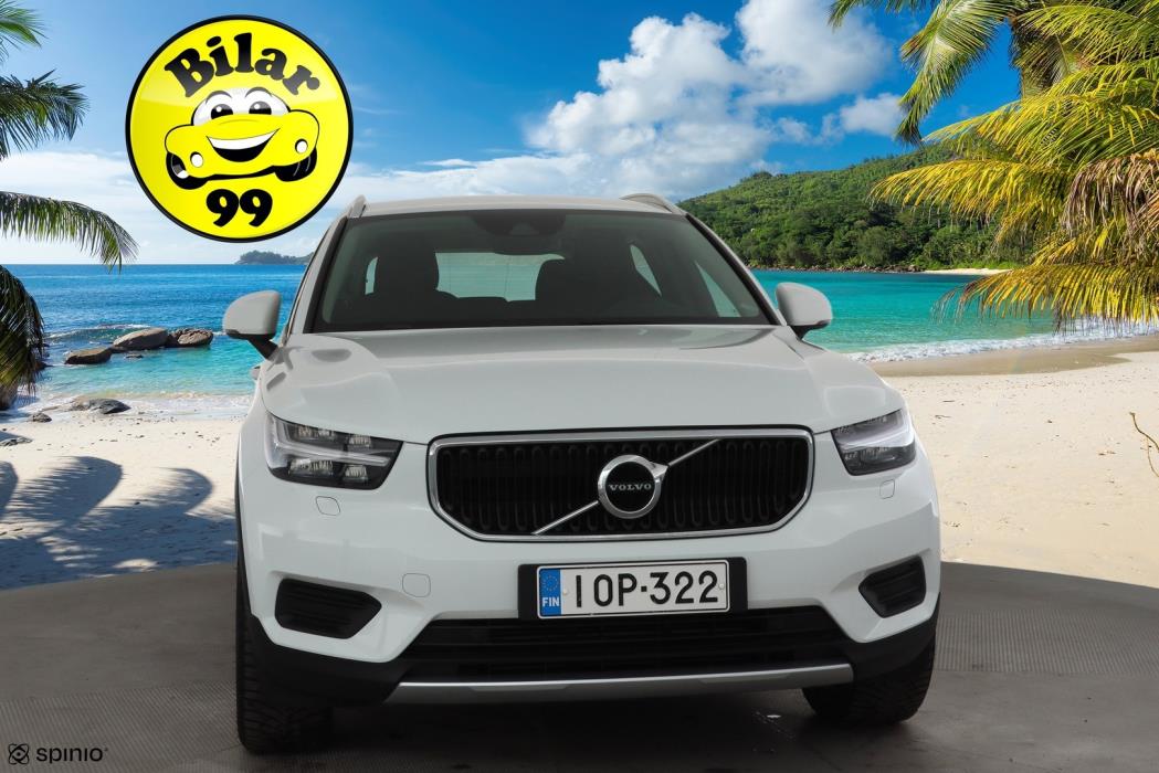 VOLVO XC40 2019
