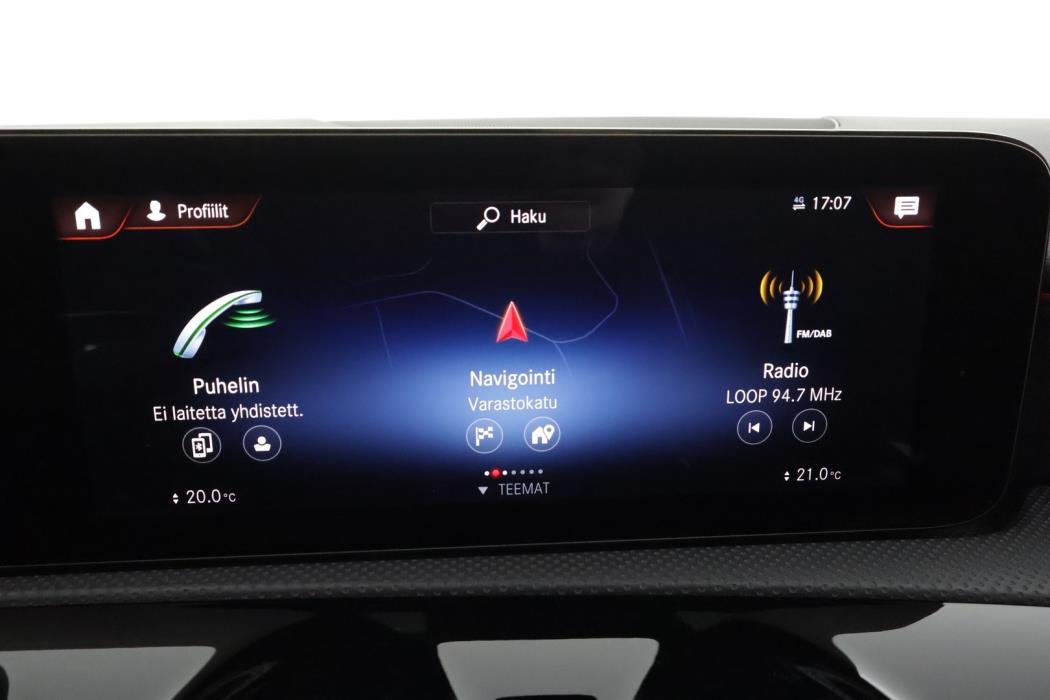 MERCEDES-BENZ A 2021