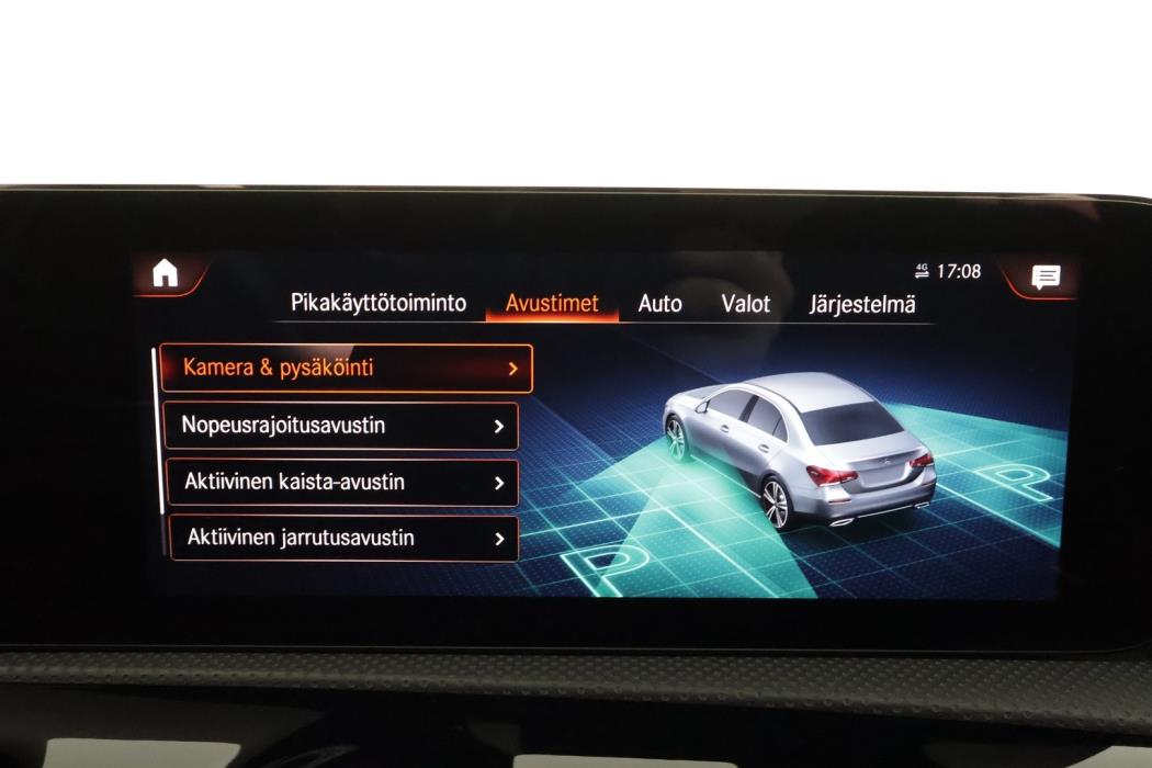 MERCEDES-BENZ A 2021