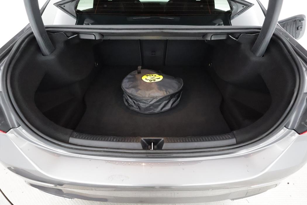 MERCEDES-BENZ A 2021