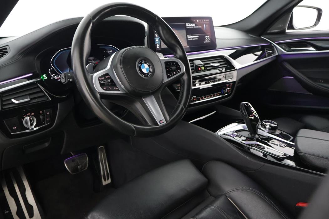 BMW 545 2021