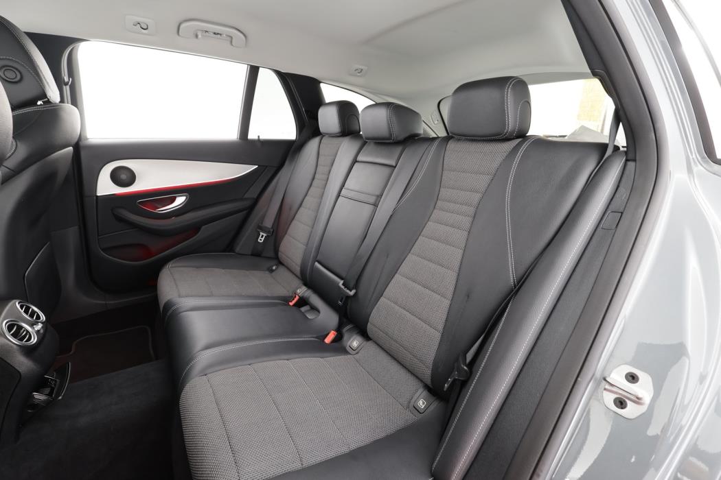 MERCEDES-BENZ E 2021