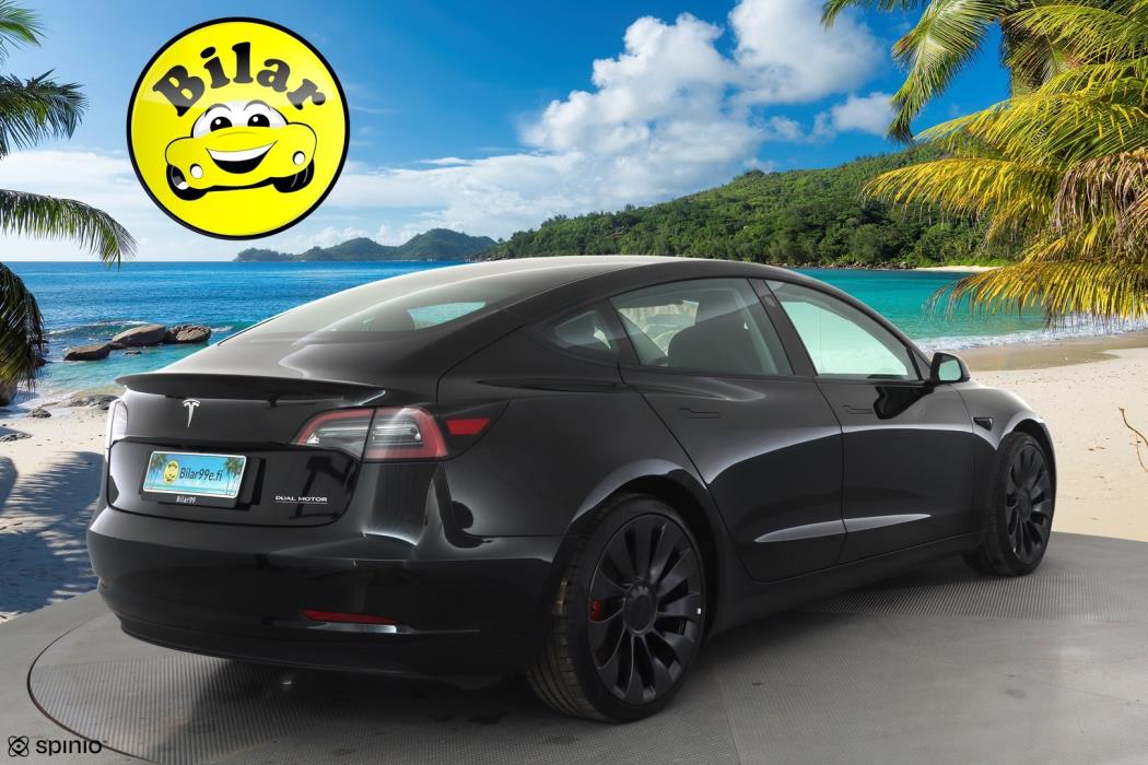 TESLA MODEL 3 2023