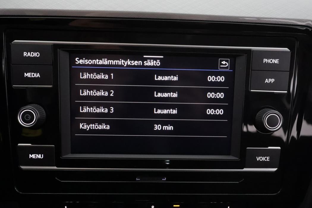 VOLKSWAGEN Passat 2021